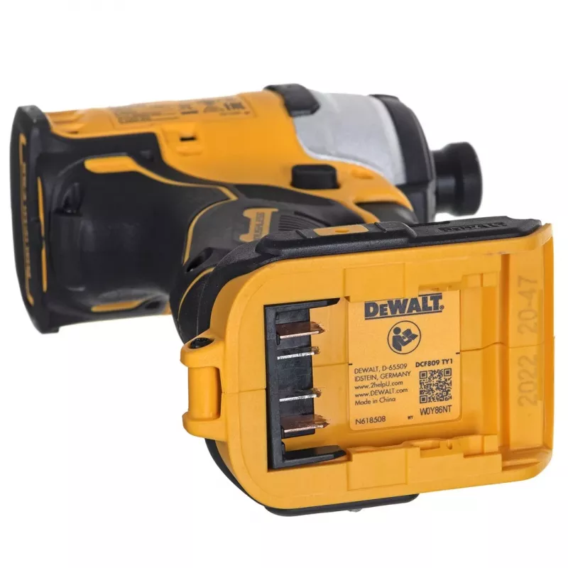 Bezvadu elektroinstrumentu komplekts DeWalt DCK2062M2T — 18V, DCD709 urbis + DCF809 1/4 collu triecienskrūvgriezis, 2×4,0Ah baterijas, TSTAK II kaste