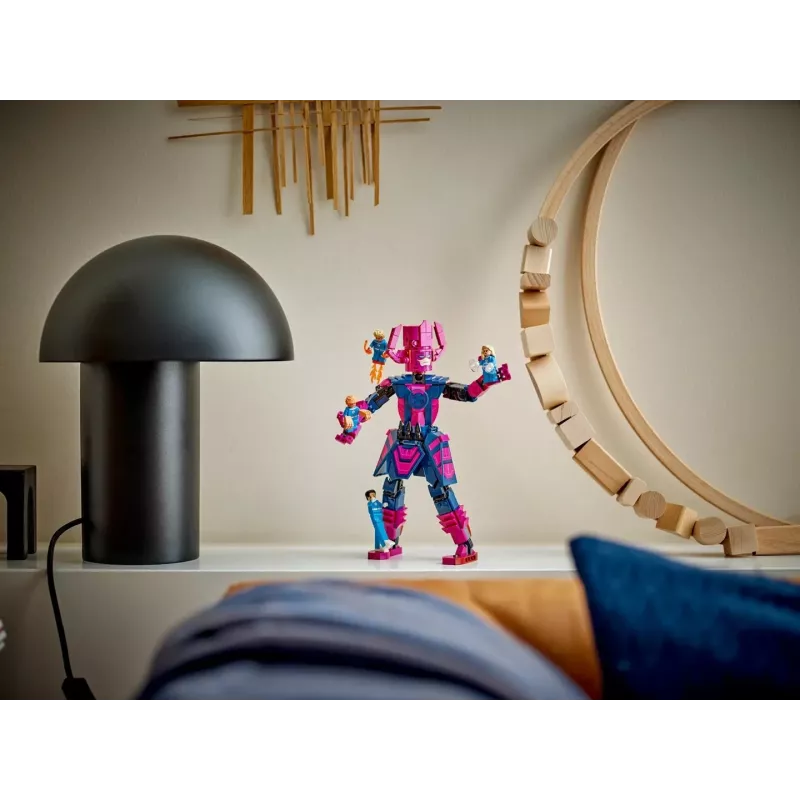 LEGO konstruktors Marvel Super Heroes 76316 — Fantastiskais četrinieks: Galactus minifigūru komplekts, 427 detaļas, 4 minifigūras, vecumam 9+