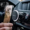 Bezvadu auto lādētājs Tellur TLL151431 MagSafe saderīgs 15W melns viedtālruņiem