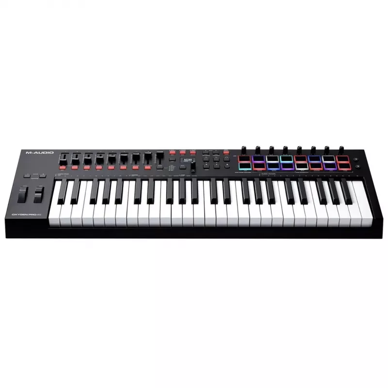 M-Audio Oxygen Pro 49 MIDI klaviatūras kontrolleris — 49 taustiņi, 16 spilventiņi, 9 faderi, OLED displejs, USB, MIDI izeja