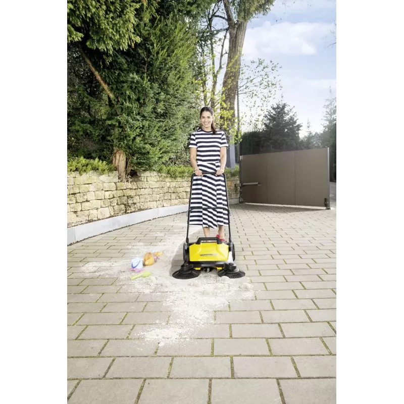 Kärcher 1.766-360.0 S4 Twin Sweeper 680mm Efektīvs ergonomisks instruments