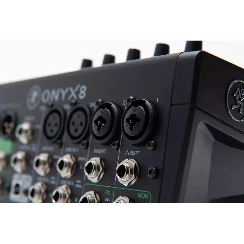 Mackie Onyx 8 - analogais mikseris ar USB