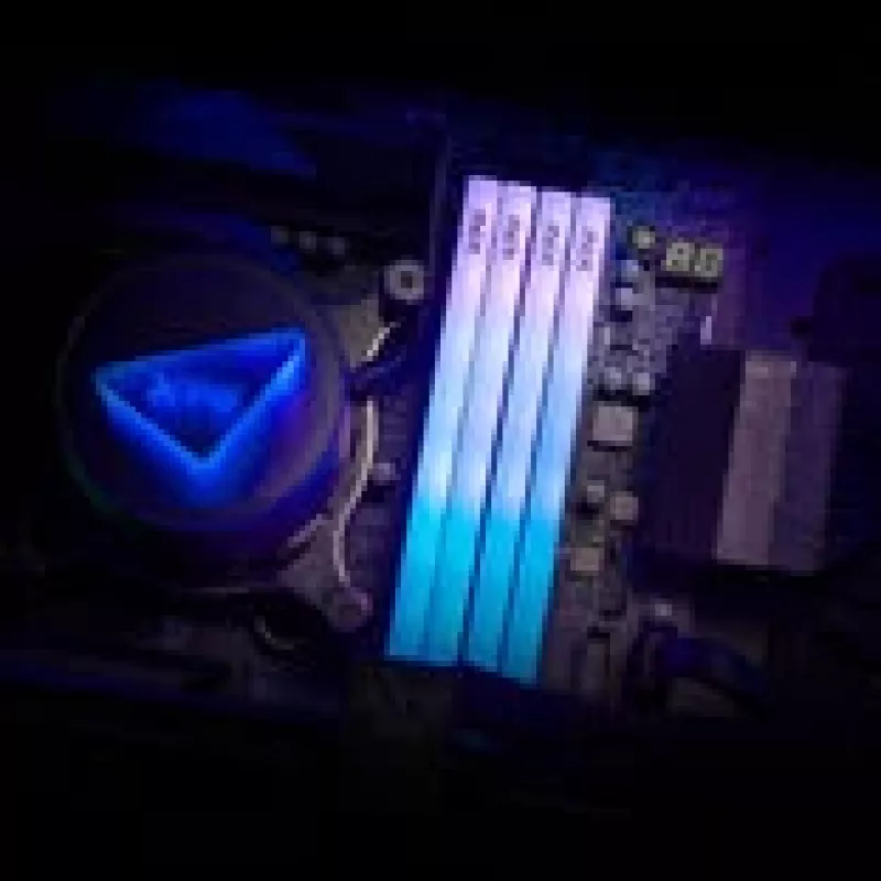 Galddatora DDR5 RAM ADATA XPG Lancer Blade 48GB (2x24GB) 6000 MT/s CL36 RGB balta