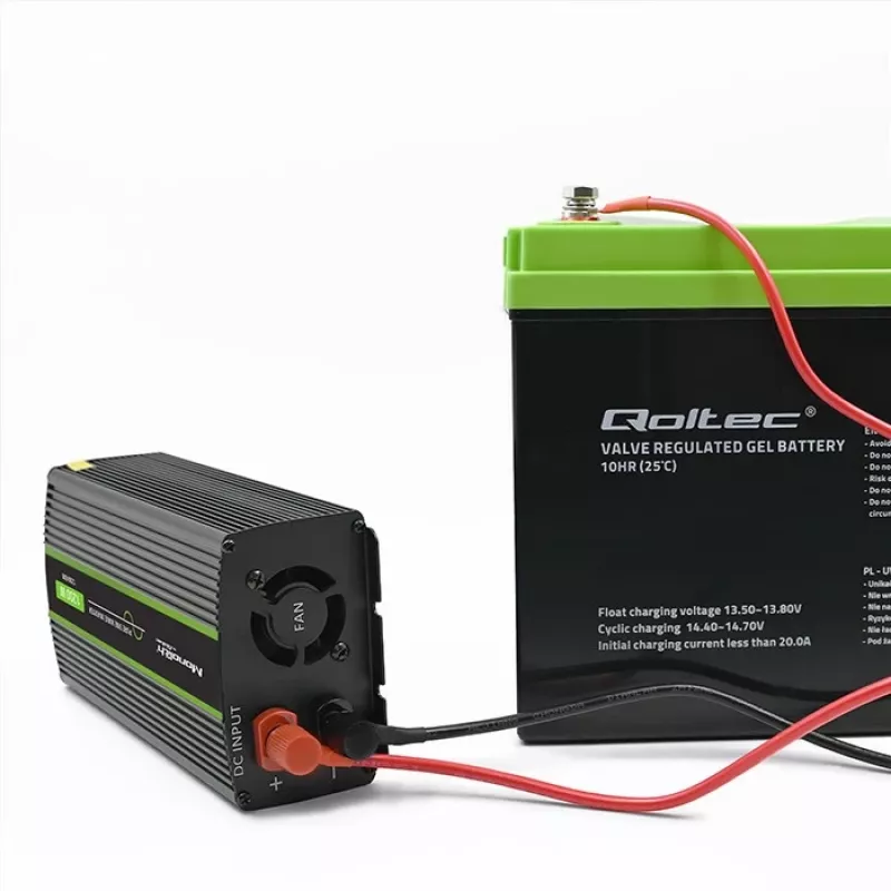 Auto invertors Qoltec Monolith 1200 W Melns 24 V