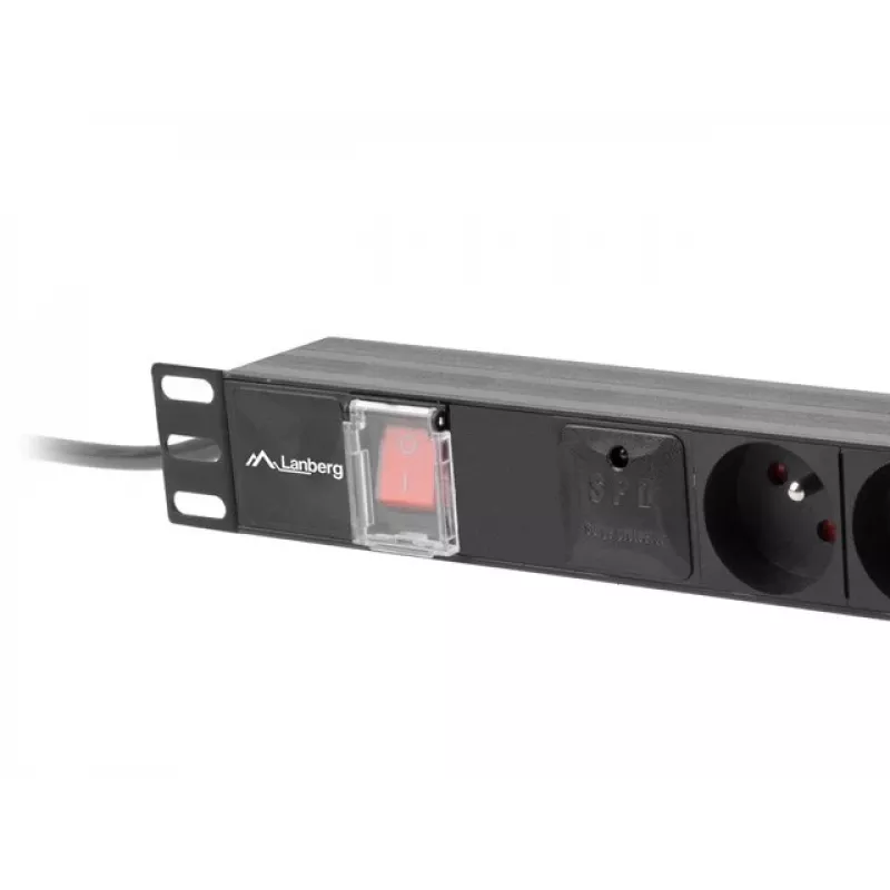 Strāvas sadales bloks LANBERG PDU-06E-0200-BK — 6 x E tipa rozetes, 16 A, 2 m kabelis, 1U statne, 220–250 V