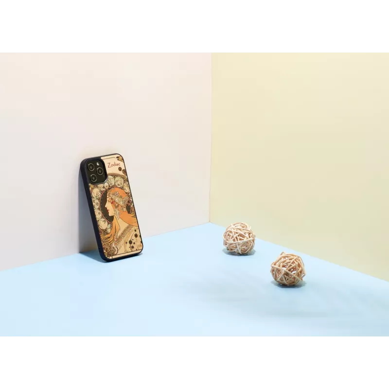 Telefona maciņš man and wood iPhone 12 / 12 Pro — Zodiac Melns