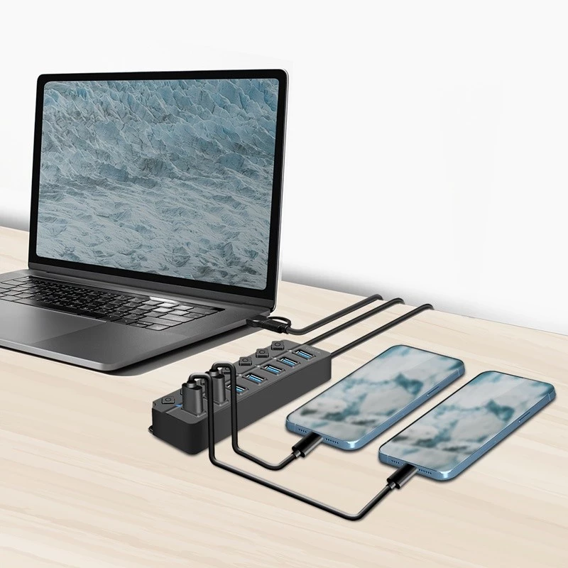 USB 3.2 Gen1 centrmezgls, 7 portu ar ieslēgšanas/izslēgšanas slēdzi, melns
