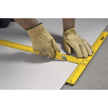 T veida lineāls Stanley STHT1-05894 122 cm metāla dzeltens