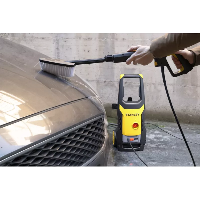 STANLEY SXPW14PE augstspiediena mazgātājs ar terases tīrītāju (1400 W, 110 bar, 390 l/h) | Stanley 1400 W | 110 bar | 390 l/h