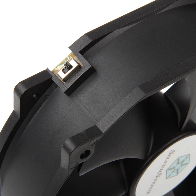SILVERSTONE 140 mm dzesēšanas ventilators SST-FHP141 v2.0 — 140 mm PWM korpusa/dzesētāja ventilators, melns