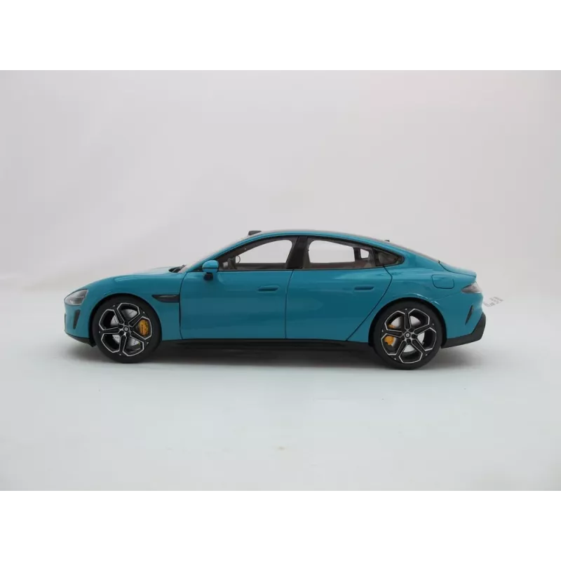 Lieta metāla 1:18 mēroga modelis Xiaomi SU7 — salikts klasisks auto, 278×108×81,5 mm