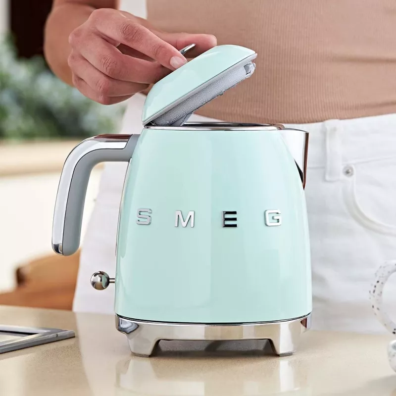 Smeg 50's Style tējkannas KLF05PGEU Pasteļzaļa