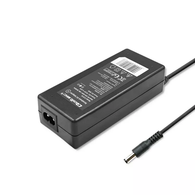 Qoltec 51516.90W Barošanas adapteris Dell | 90W | 19,5V | 4,62A | 4,5*3,0+pin | + strāvas kabelis