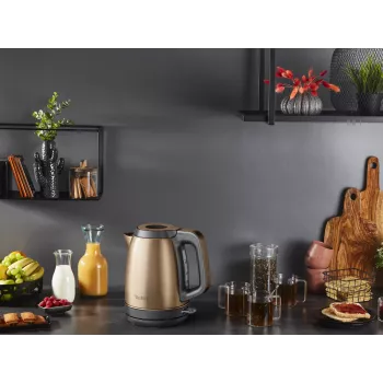 Elektriskā tējkanna Tefal 1,7 L 2400 W melna/vara krāsā