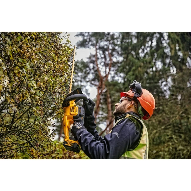 Dewalt 55cm 25mm atstarpe 18V XR Li-Ion bezvada dzīvžoga trimmeris - ierīce bez akumulatora
