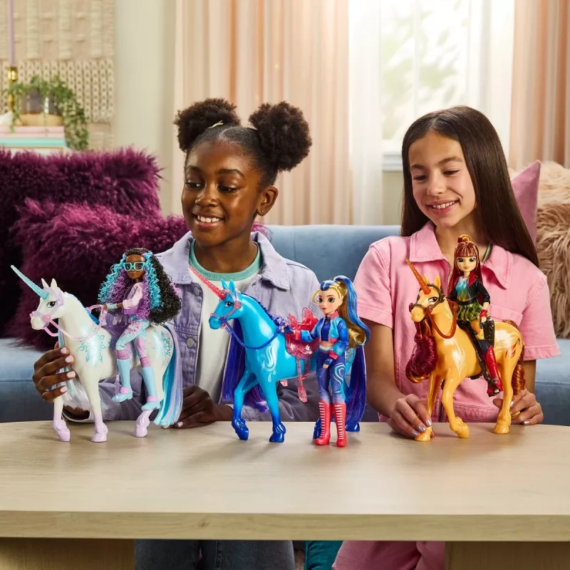Spinmaster Unicorn Academy mode Isabel 6072647 — modes lelle no Unicorn Academy sērijas