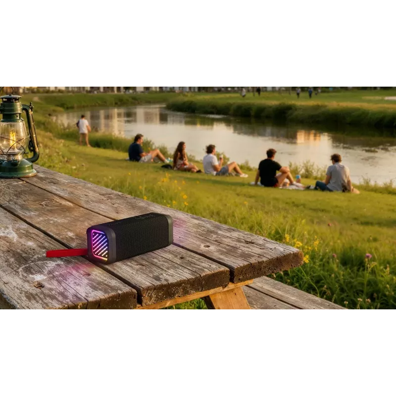 2.1 portatīvā skaļruņu sistēma Philips TAS2000B/00 melna, 10 W RMS, 4,8 cm draiveri, Bluetooth, IPX5