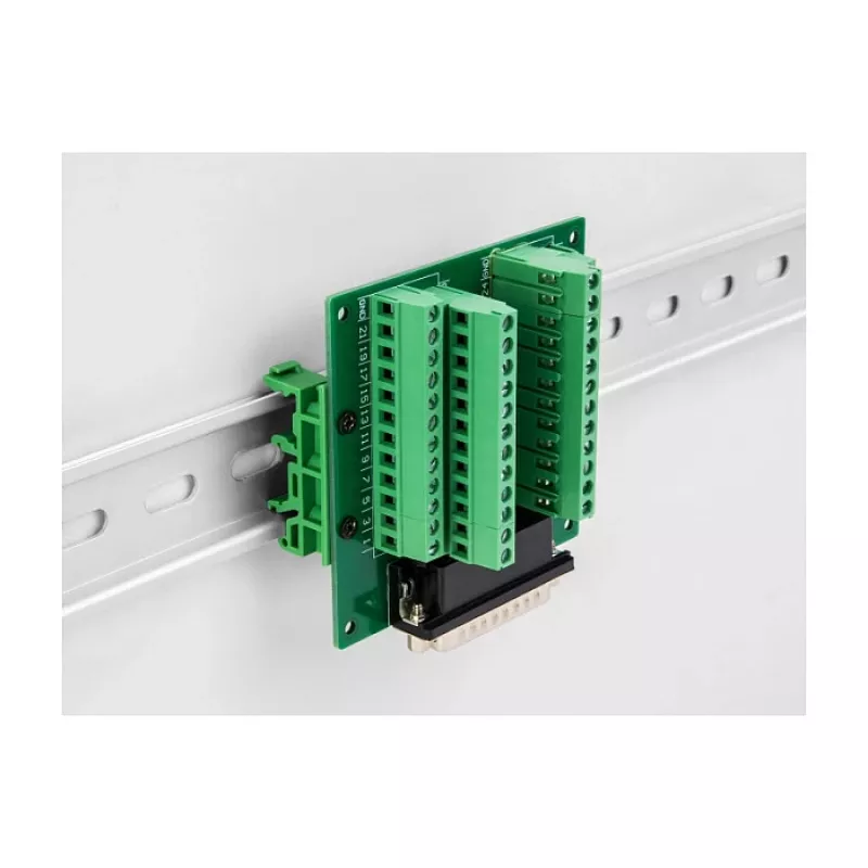 DeLOCK D-Sub HD 44 kontaktu ligzda uz spaiļu bloku DIN sliedei 84 mm x 86 mm x 30 mm