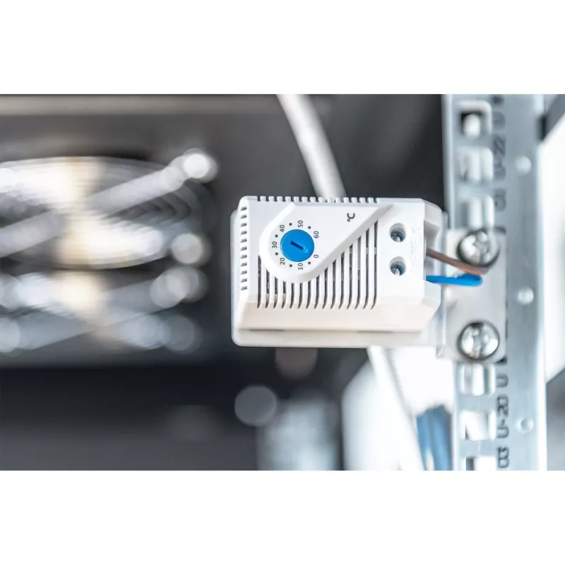 Dzesēšanas bloks Digitus DN-19 FAN-4-B-N