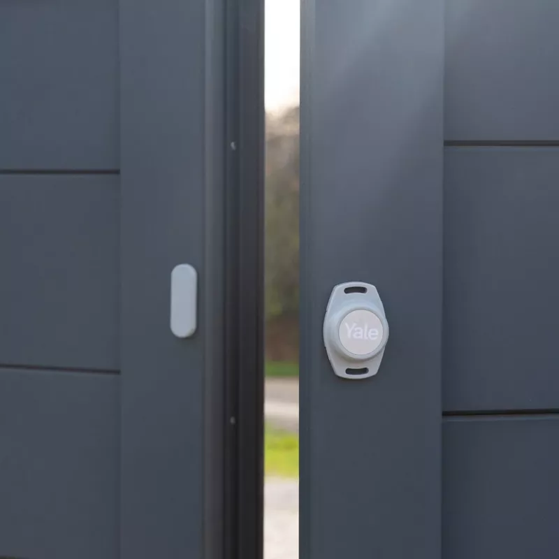 Yale Smart Opener Garage garāžas durvju atvēršanas piederums