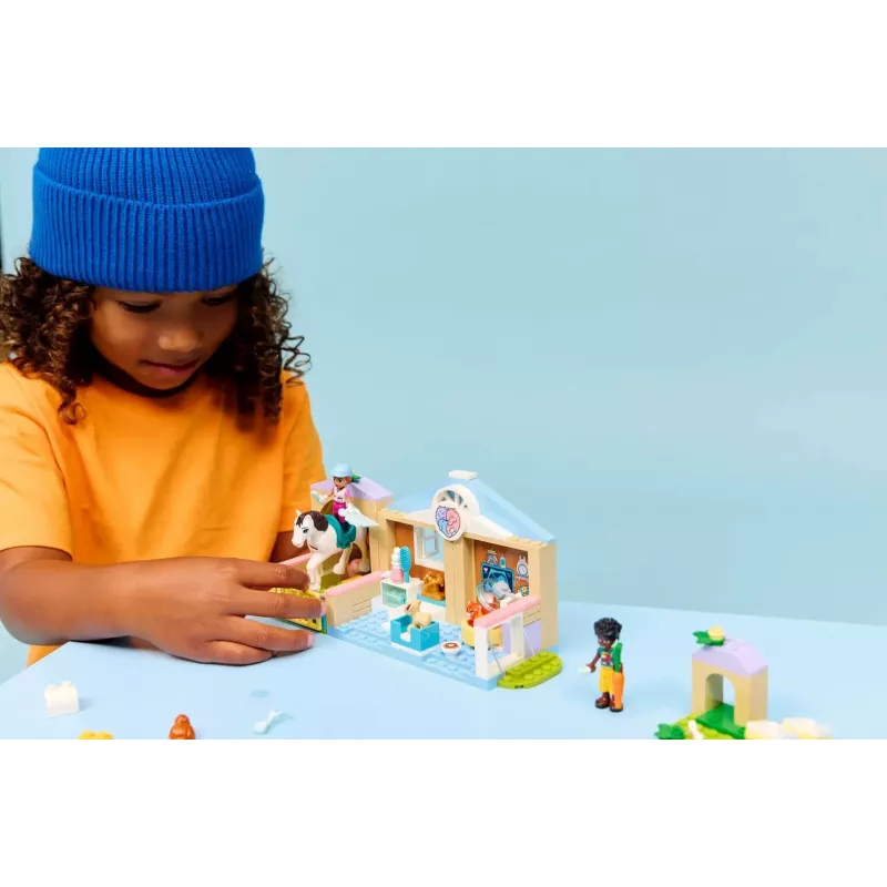 LEGO FRIENDS 42696 Dzīvnieku veterinārā klīnika