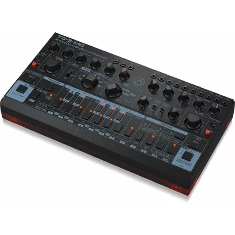 Analogais monofoniskais basa sintezators Behringer TD-3-MO-BK — 303 stila, monofonisks analogais basa sintezators, melns