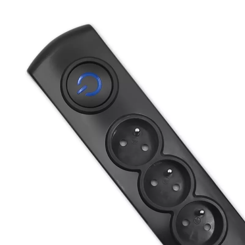 Pārsprieguma aizsargs Qoltec 50113 Melns 8 maiņstrāvas ligzdas 230 V 1,8 m