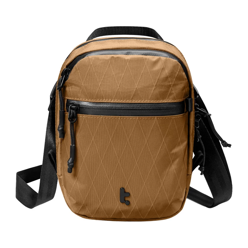 Ceļojumu soma Tomtoc Aviator-T37 ar plecu siksnu, X-Pac audums, brūna