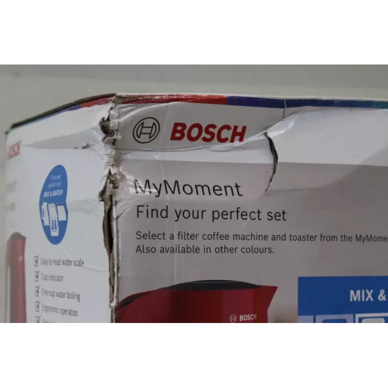 IZPĀRDOŠANA. | Bosch tējkanna | TWK2M164 MyMoment | Elektriskā | 2400 W | 1,7 L | Plastmasa | 360° grozāma pamatne | Sarkana | BOJĀTS IEPAKOJUMS