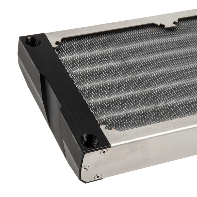 Ūdens dzesēšanas radiators Aqua-Computer Aqua radical 2 – alumīnija dzesēšanas sistēma (modelis 33703)