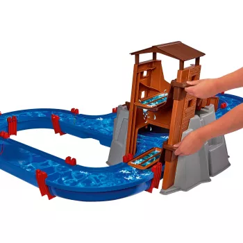 BIG AquaPlay AdventureLand ūdens atrakciju parks