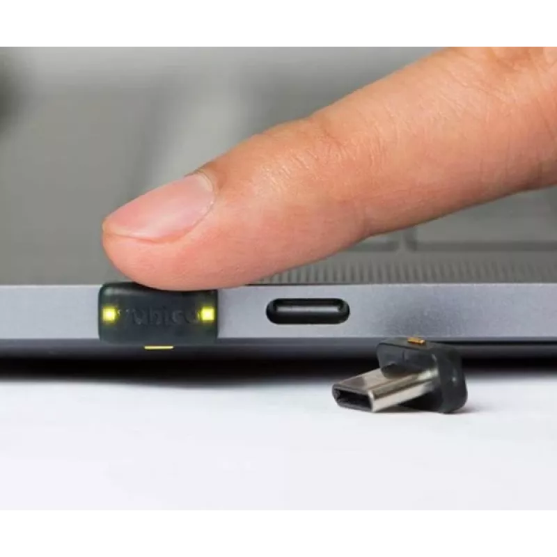 YubiKey Yubico 5C Nano FIPS drošības atslēga 2048 bitu RSA