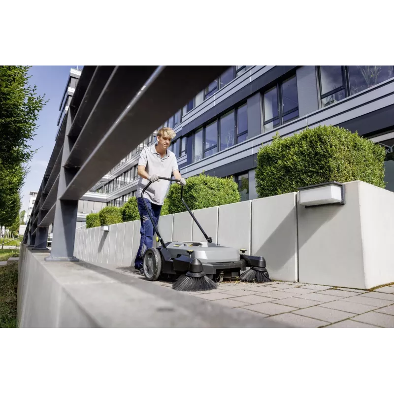 Karcher AG KM 70/20 C 2SB slotītājs, 22 kg, manuāls