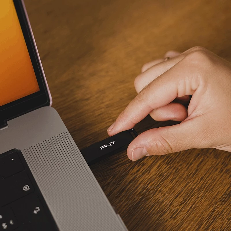 PNY Elite-X USB zibatmiņa 64 GB USB Type-C 3.2 Gen 1 (3.1 Gen 1) Melna (P-FDI64GELTXC-GE)