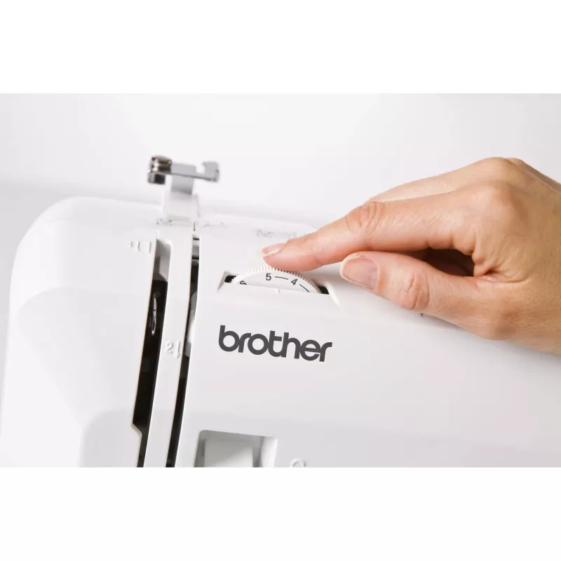 Automātiska mājsaimniecības šujmašīna Brother RH127VP2 — 27 programmas, 820 RPM, 5 mm dūriena platums, brīvroku uzmava, LED displejs