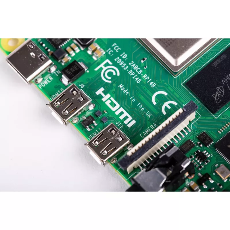 Raspberry Pi 4 Model B - vienas plates dators - Broadcom BCM2711 / 1,5 GHz - RAM 2 GB - 802.11a/b/g/n/ac, Bluetooth 5.0 (RASPBERRY-PI-4-2GB)