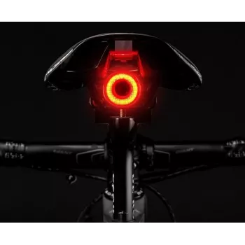 Rockbros Q5 melns aizmugurējais velosipēda lukturis ar viedo STOP sistēmu