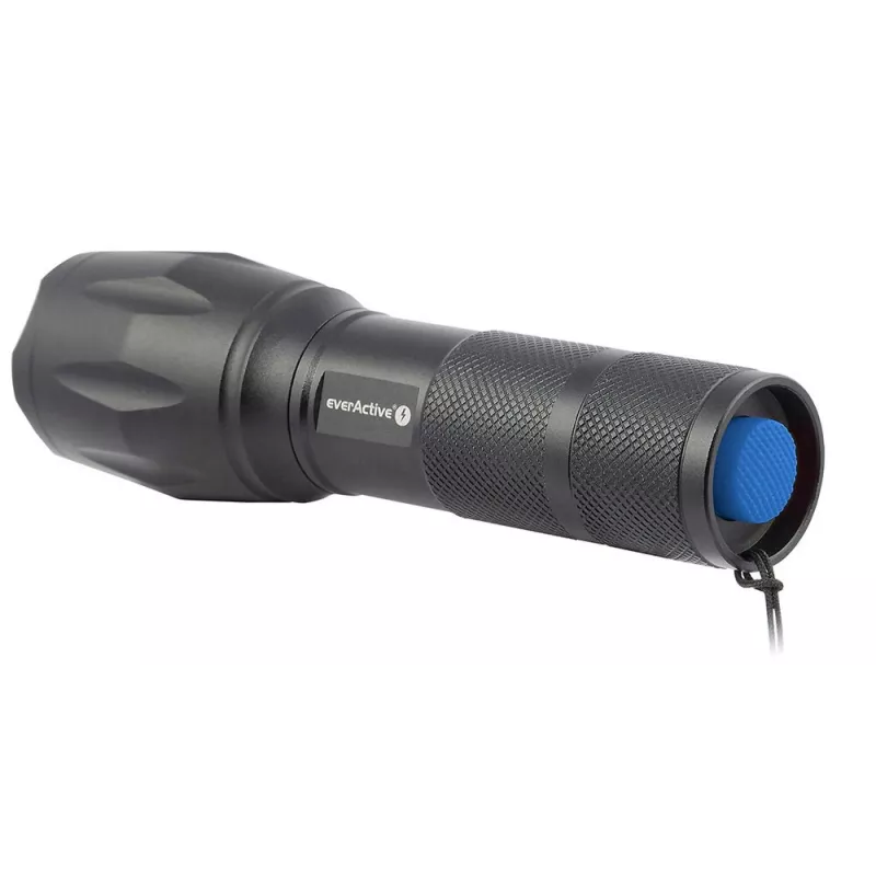 Kabatas lukturītis everActive FL600 — 600 lm, 10 W, alumīnija korpuss, IPX4, 130 mm, 3×AAA, sarkans
