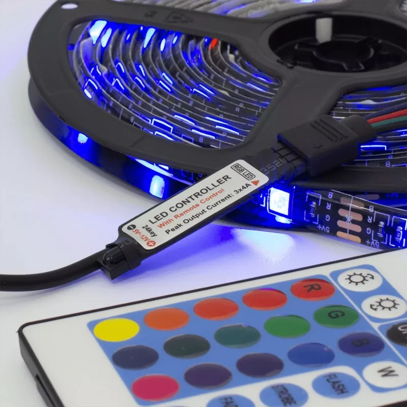 White Shark Helios LED-03 RGB LED lentes komplekts 3m