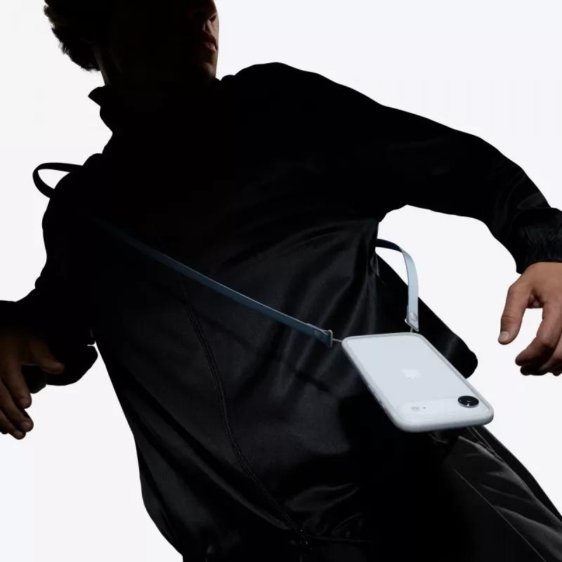 Siksna Apple MGGK4ZM/A Brūngana Pārstrādāts PET Nerūsējošais tērauds 2,08 m