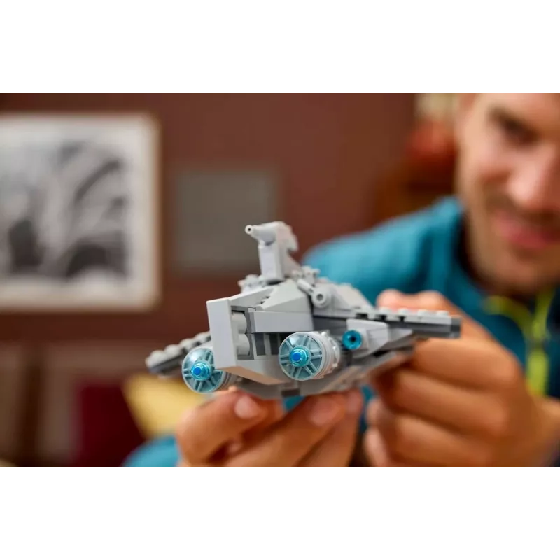 LEGO Star Wars Acclamator klases triecienkuģa komplekts 75404 — konstruēšanas komplekts, 450 detaļas, vitrīnas makets 130×150×230 mm