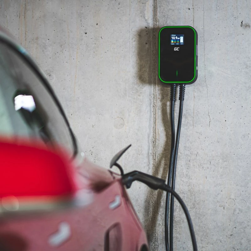 Elektromobiļa uzlādes stacija zaļa Cell EV14 22 kW melna alumīnija, pie sienas stiprināma