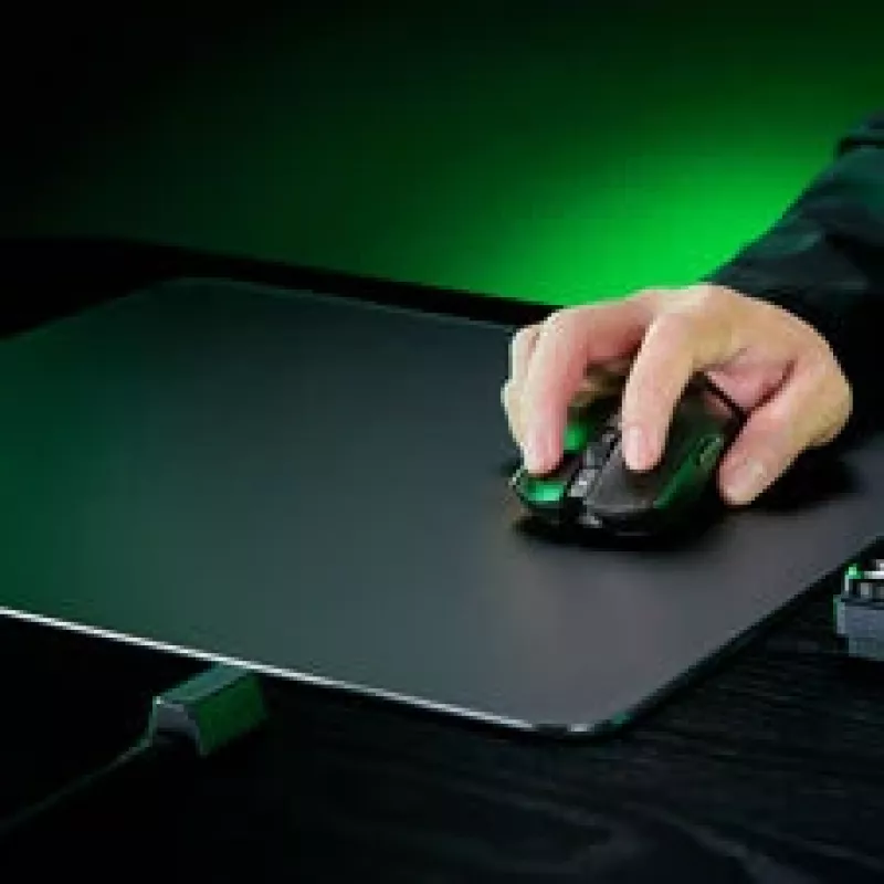 Spēļu peles un peļu paliktņa komplekts Razer Viper V3 Pro + Gigantus M, melns