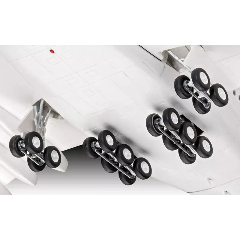 Saliekamais modelis Revell Airbus A380-800 Lufthansa New Livery