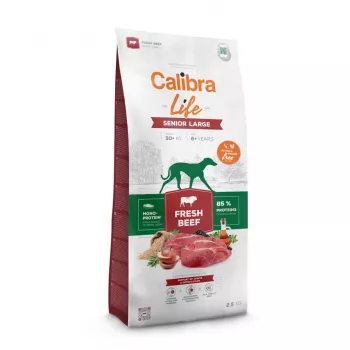 Sausā suņu barība Calibra Life Senior Large Fresh Beef 12 kg — sausā pilnvērtīgā barība lieliem vecāka gadagājuma suņiem, 25–45 kg, 25% olbaltumvielu, 12% tauku