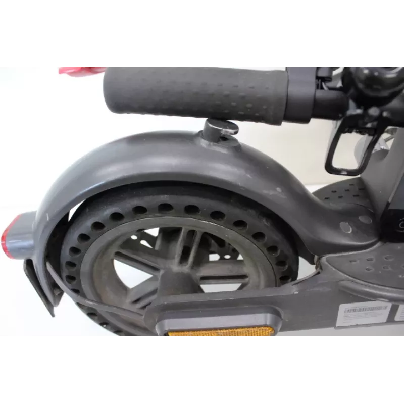 Izpārdošana. Xiaomi Mi Electric Scooter Pro 2 (melns) | Izpārdošana. Xiaomi Mi Electric Scooter Pro 2 | 600 W | 25 km/h | 3 mēneši | Melns | LIETOTS, SKRĀPĒTS, NETĪRS, MAZS PLĪSUMS AIZMUGURĒ
