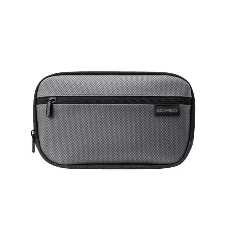 Tualetes piederumu maciņš XDDESIGN First-Class All-in-One Travel Organiser P706.3401, melns, rāvējslēdzēja aizdare, luksusa somiņa