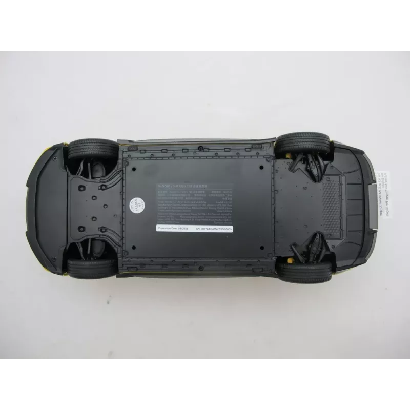 Klasiskā auto modelis Xiaomi BHR08KQGL salikts mērogā 1:18 — 284×110×82,5 mm
