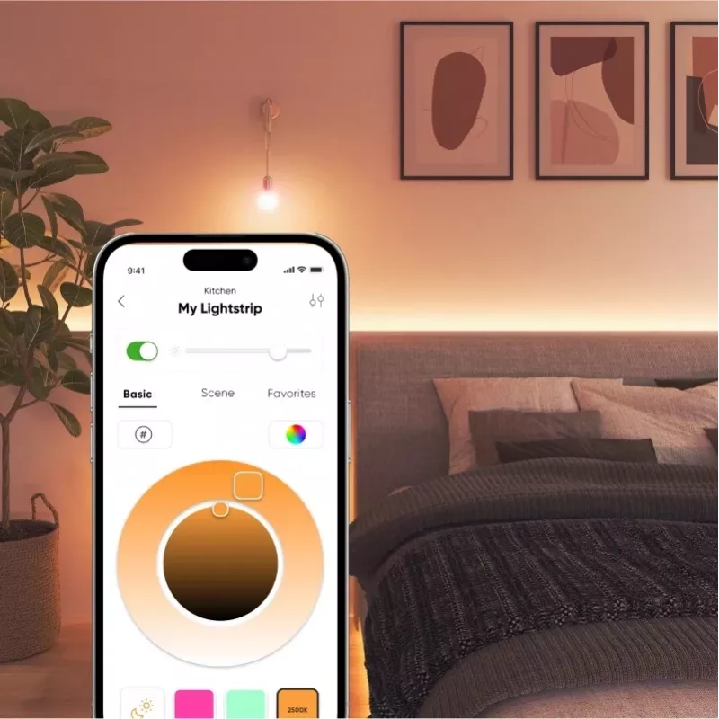 Nanoleaf Essentials Light Strips paplašinājums 2 metri ar 23 W, RGBCW, Bluetooth un Thread savienojamību. Pievienojiet košu apgaismojumu savai viedajai mājai. Pērc tiešsaistē.