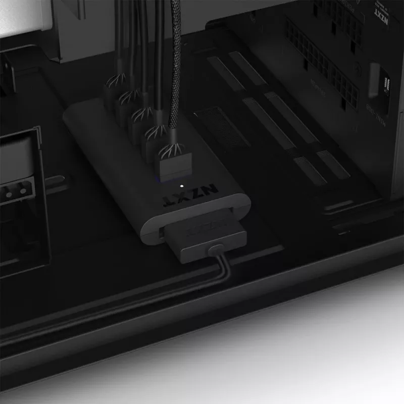 NZXT iekšējais USB 2.0 paplašināšanas centrs Gen 3 - melns